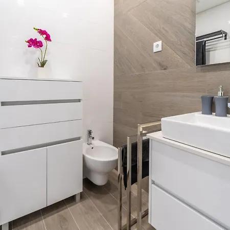 T2 Freedom 아파트