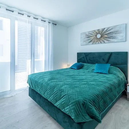 아파트 T2 Freedom 나자레